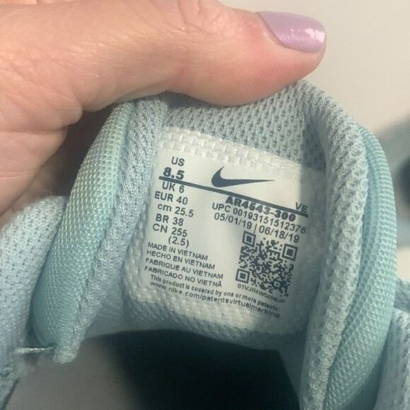 NIKE Women's In-Season TR 9 AMP Training Shoe - Picture 8 of 8